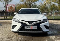 تۆیۆتا کامری